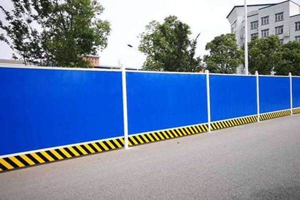 沈阳围挡租赁公司：提供多种类型围挡，，，，知足差别工程项目的需求