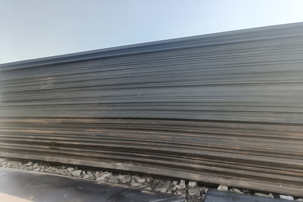 沈阳铺路钢板租赁的多重价值，，，，助力都会基础设施建设